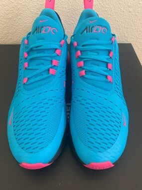 Nike Men’s Turquoise Sneakers with Pink Accents